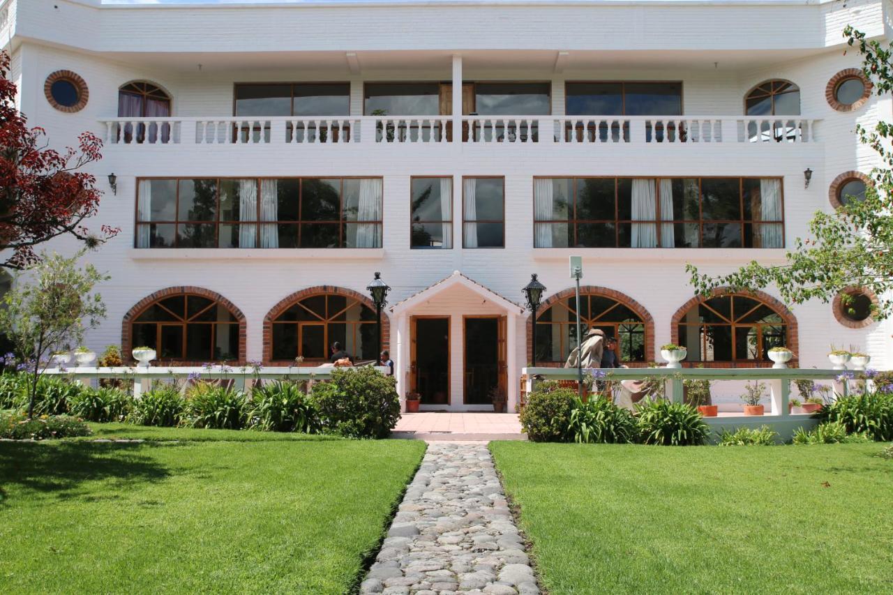 La Posada Del Quinde Otavalo Ngoại thất bức ảnh