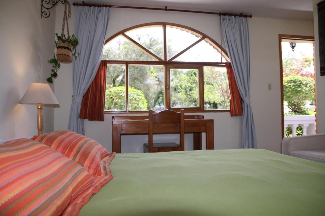 La Posada Del Quinde Otavalo Ngoại thất bức ảnh