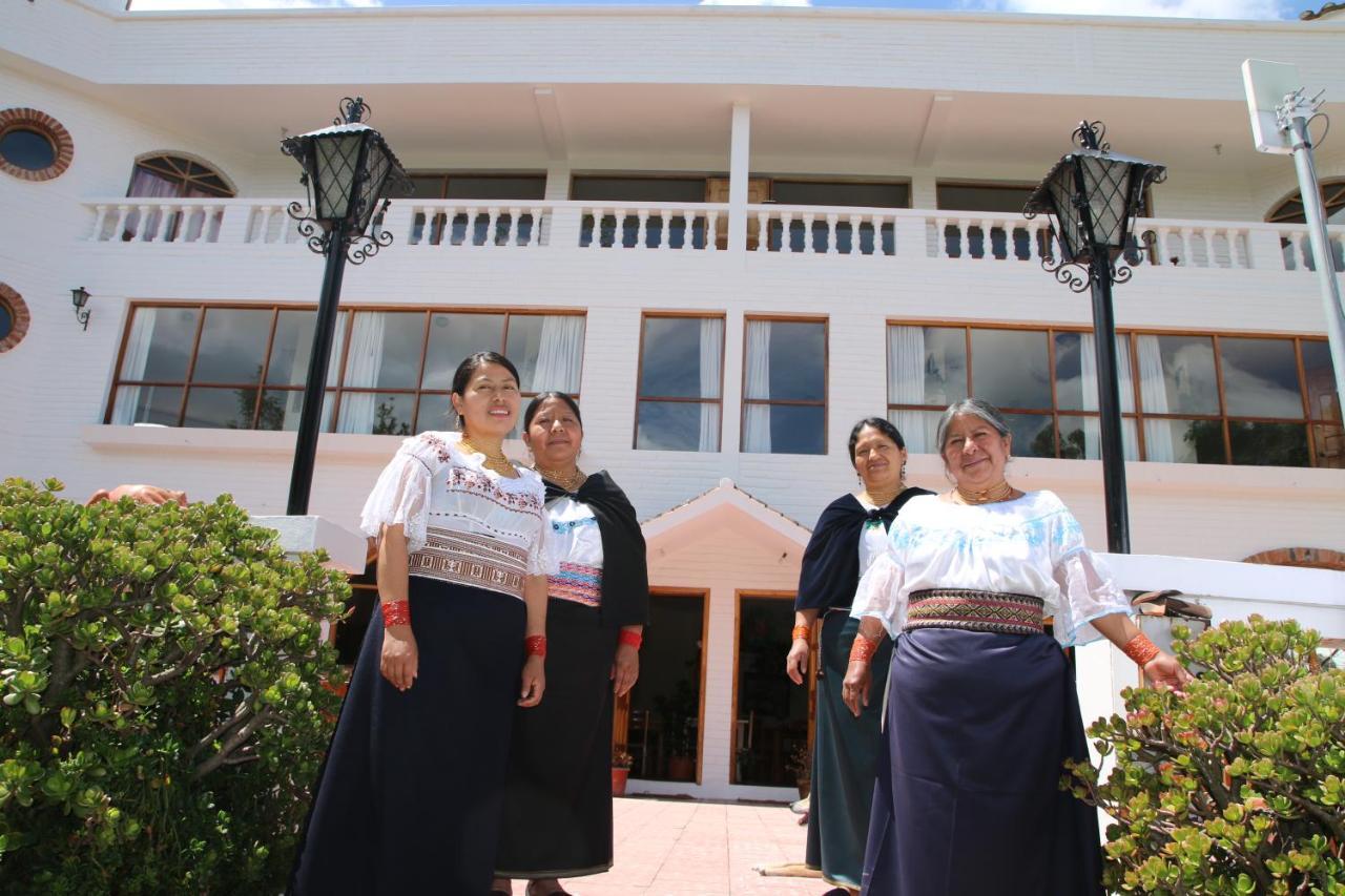 La Posada Del Quinde Otavalo Ngoại thất bức ảnh